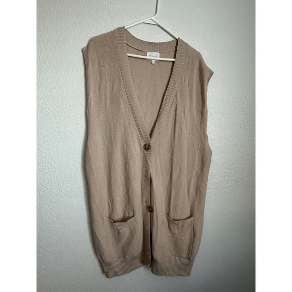 PINQUE Design Studio Jackets & Blazers - PINQUE Design Studio Knit Vest Cardigan Beige XXL Sleeveless‎ Front Pockets